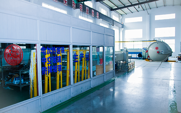 Laminated,insulated and electric heating line